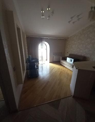 kiraye evler qaracuxurda: Xırdalan Aaaf parktda tam təmirli bina evi kirayə verilir. Evin hər — 5