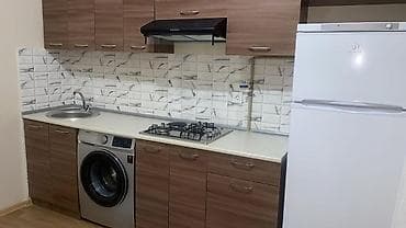 Kiraye ev_bileceride dsk yoluna yaxin midanin binasında 9/3 — 9