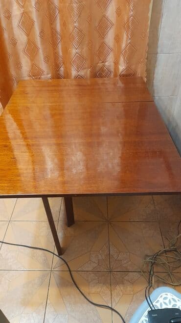 uşaq arabaları transformer: Qonaq masası, İşlənmiş, Açılan, Kvadrat masa — 2