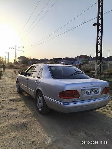 mersedes turbosu: Mercedes-Benz E-Class: 2.3 l | 1995 il Sedan — 8