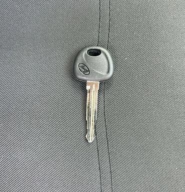 Aksesuarlar və tüninq: Hyundai avtomobilləri üçün orijinal mexaniki açar - Brend: Hyundai — 1