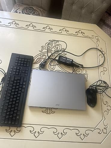 komputer notbuk: Acer Aspire A315-59 noutbuku Texniki göstəricilər: - Prosessor: 12-ci — 1