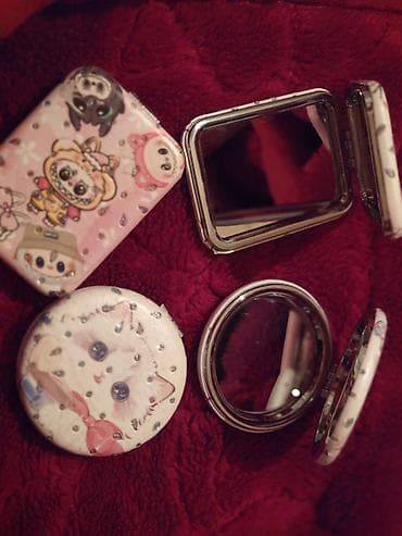 Hədiyyəlik Kompakt güzgülər – naxışlı və daş bəzəkli Cox sayda var -