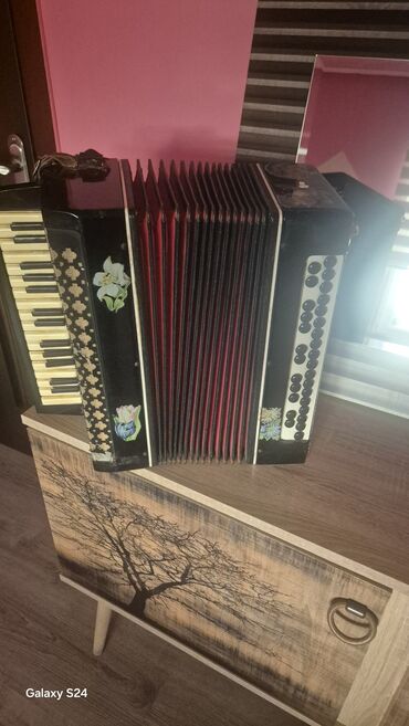 Akustik Akkordeon, İşlənmiş, Ünvandan götürmə lalafo.az -da Akustik Akkordeon, İşlənmiş, Ünvandan götürmə