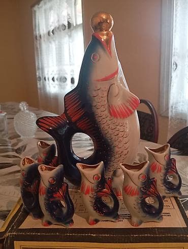 qaz balasi: - Porcelain “Balıq” şüşə-seti: 1 böyük qrafin və 6 ədəd balıq formalı — 1