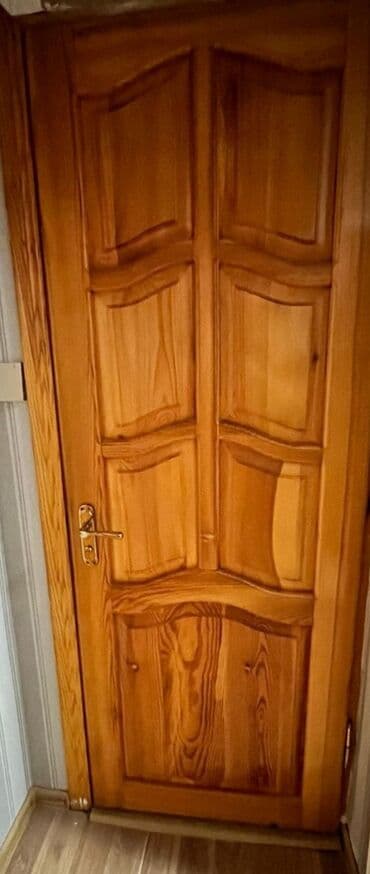 şpon qapılar: 6 ede qapıdı 5i şüşeli 1i şüşesiz hamısı bir yerde 100 manat Məhsul — 4