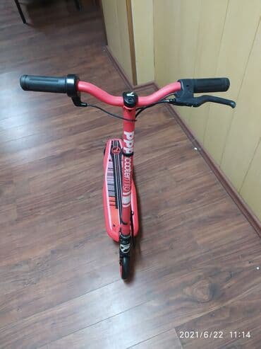 гироскутеры 8 дюймов: Электронный самокат. Новый! Скорость 40-50 км/ч. Зарядки хватает на — 3