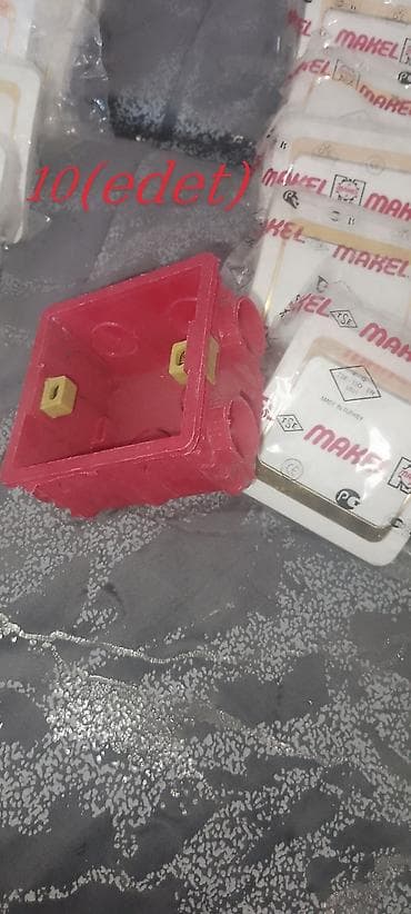 electron saatlar: Yeni, Tək yuvalı, Rozetka, Zəmanətsiz, Kredit yoxdur — 3