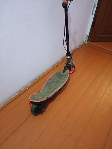 Razor elektrikli skuter - Brend/model: Razor (gövdədə və göyərtədə — 2