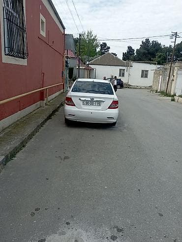 barmaqlıq: BYD F3: 1.5 l | 2008 il 23583 km Sedan — 4