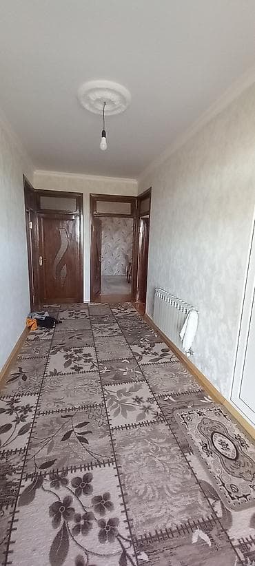 aaaf kiraye evler: Satılır: - Plan: geniş zal, ayrıca mətbəx, iri sanitar qovşaq (duş — 6