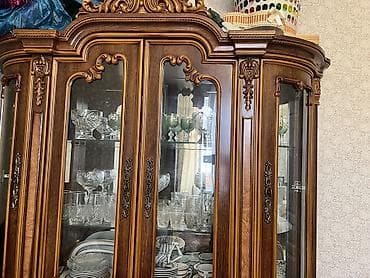 2ci əl mebelər: Polad jurnalni ve servant serfanta uyğun termosuda var satılır ayrı — 3