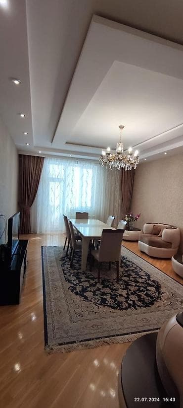 3 otaqlı, Yeni tikili, 147 kv. m — 1
