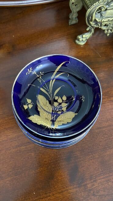 qara madonna aş nimcəsi: Nəlbəkilər, 1 əd, Farfor — 2