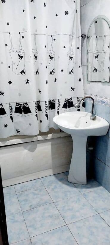 ipotekada olan evlerin satisi: Bakı, Köhnə Günəşli, 2 otaqlı, Köhnə tikili, m. Həzi Aslanov, 65 kv. m — 10