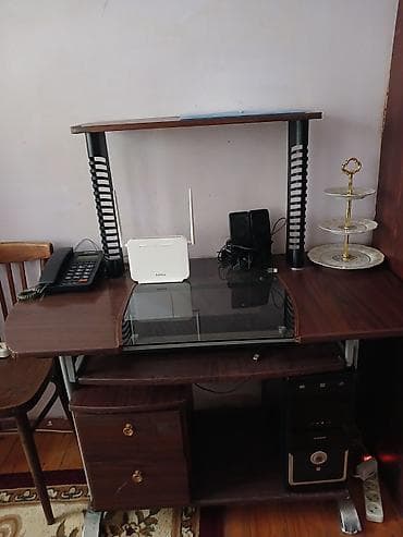 komputer masalar: Düz masa, Polkalı, Siyirməli, Teksturalı laminat — 1