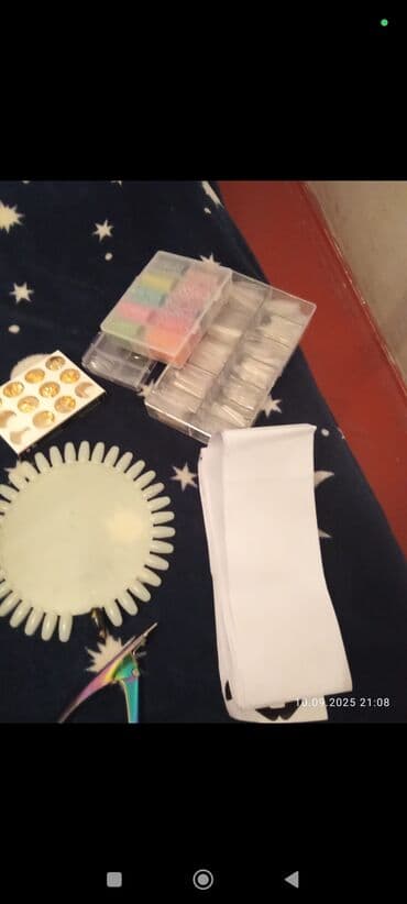 лампа для маникюра: Manikür üçün peşəkar avadanlıq dəsti. Komplekt: - Masaüstü — 6