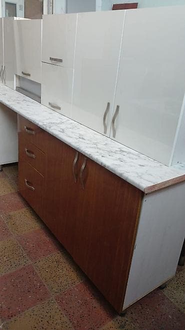 Mətbəx mebeli, ölçu 275 sm. Rezopalı təzədir. Mebelin materialı MDF — 3