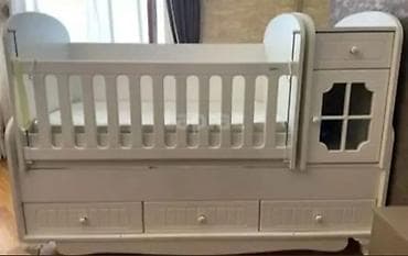 Oğlan və qız üçün, Beşik — 1