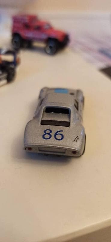 model: Hotwheels və Matchbox modelleri
1/64 — 4