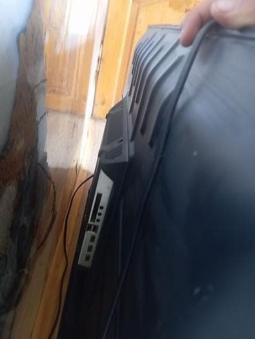 sip kabel: JVC televizor - Ekran: təxmini 50–55 düym diaqonal, həm divara asmaq — 1