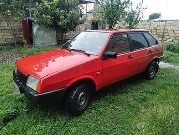 avtomobil kreditle: Qırmızı rəngdə 5 qapılı hetçbek. Model: Lada Samara (VAZ-2109) tipli — 6