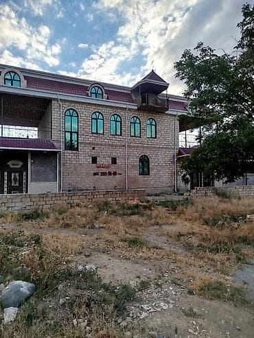 otelde: 7 otaqlı, 200 kv. m, Kredit yoxdur, Təmirsiz — 2