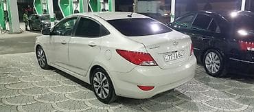 Hyundai Accent: 1.6 l | 2015 il Sedan — 3