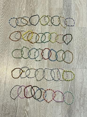 stay mate: Sadə, amma diqqət çəkən biləkliklərlə fərqlənmək mümkündür. 1 dənəsi — 1