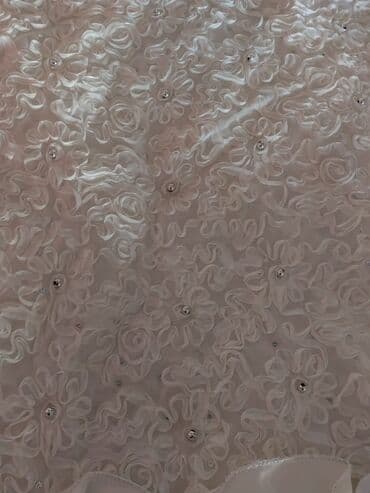 Balışlar, yastıqlar: Yataq üçün Yeni Qaşlı rəng - Ağ Yataq örtüyü, Ödənişli çatdırılma — 3