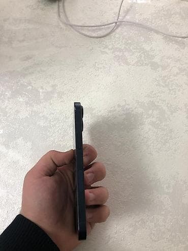 ikinci el iphone 15 pro: IPhone 13, 128 GB, Qara — 6