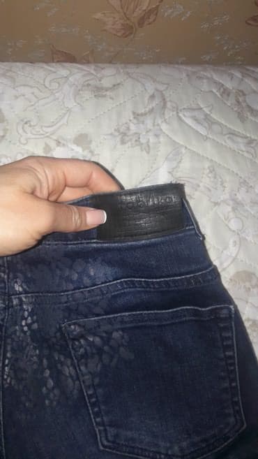 cins salvarlar ve koynekler: Jeans Fabrika razmer M — 3