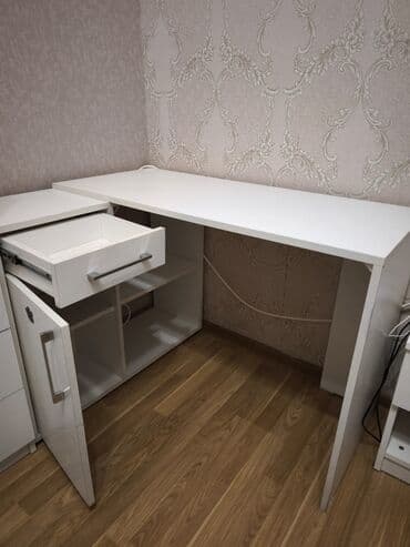 Kabellər: İşlənmiş, Künc masa — 5