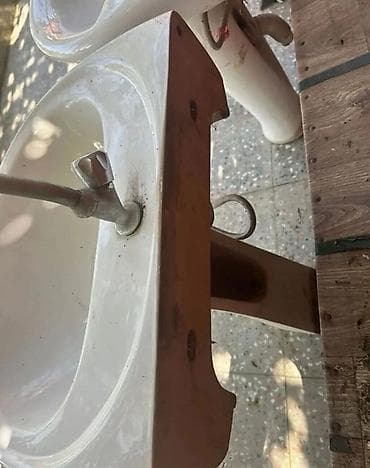 tulpan gul: Pilləkənli ayaqlı iki ədəd sanitar keramik lavabo dəsti - Material — 3