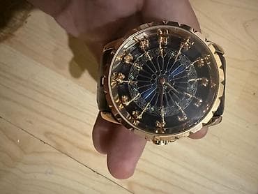qizil kisi saatlari: Salam, premium saatdir, (kraln 12 şovelyesi)uzagdan belə seçilir — 2