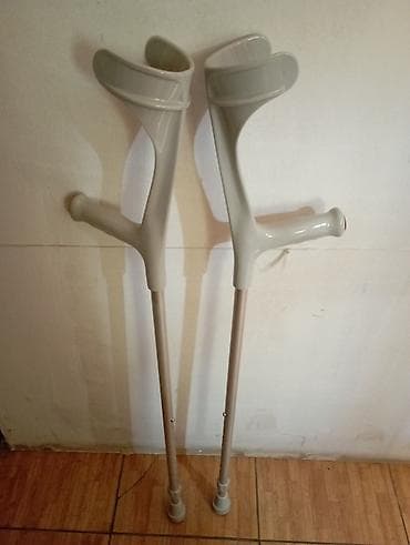 Yerimək üçün arabalar, çəliklər, əsalar, rollatorlar: Goltuglu hasa təzə cütü 40azn Gəncə — 3