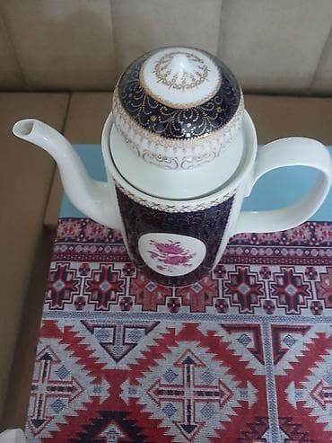 bezek bitkisi: Yeni, rəng - Ağ, Dəm caydanı, Farfor — 2