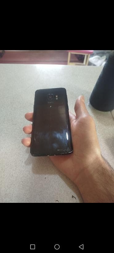 plesdeyşn 4: Samsung Galaxy S8, 64 GB, rəng - Qara, Simsiz şarj — 4