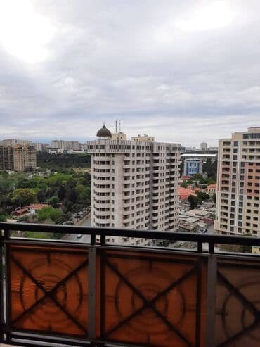 ramanı evlər: Nərimanov metrosuna yaxın (Su sonası Şadlıq evinin yaxınlığında) 17 — 17