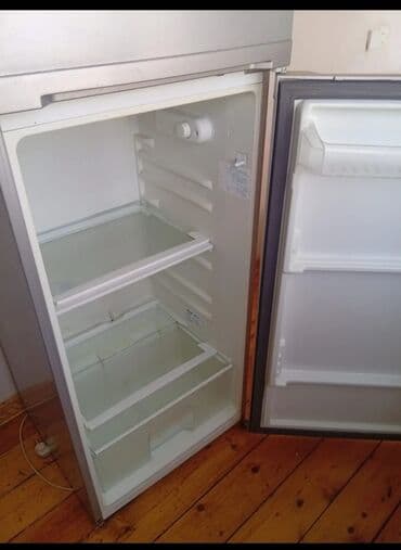 xoladelnik: İşlənmiş 2 qapılı Altus Soyuducu Satılır, rəng - Gümüşü — 1