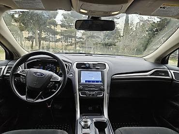 opel astra stopu: Ford Fusion: 1.5 l | 2019 il 89 km Sedan — 5