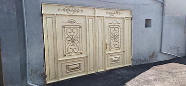 Qaraj darvazaları: Dəmir Qaraj darvazası, Mexaniki, rəng - Bej, Qapı ilə — 1