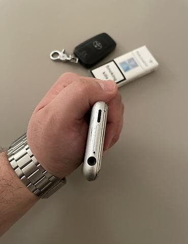 iphone 5 lalafo: IPhone 3G, < 16 GB, Gümüşü — 5