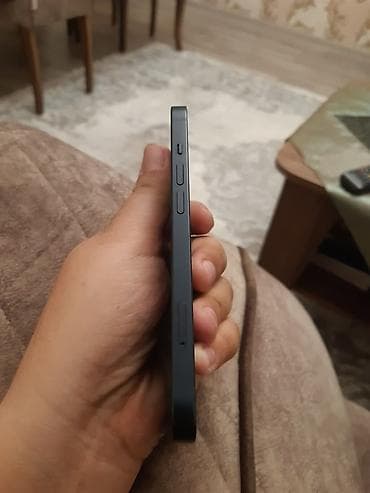 bosch als 30: IPhone 13, 128 GB, Qara, Barmaq izi, Face ID, Simsiz şarj — 4
