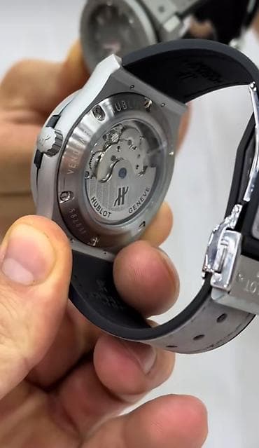 up saatlari: Hublot Classic Fusion Tourbillon mexaniki qol saatı - Swiss Made — 1