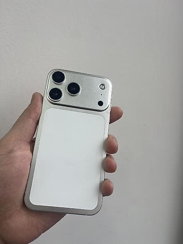 iphone barter edilir: IPhone 17 Pro — 2