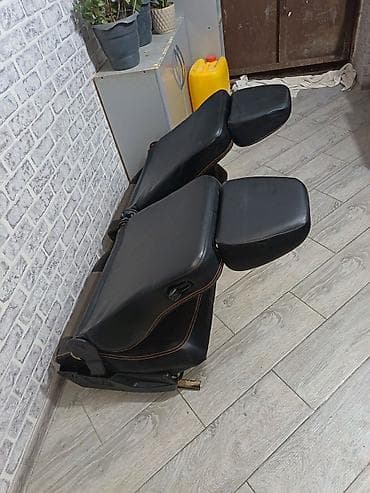 masa və stul: Niva urban ön oturacaqları qızdırıcısıda var.vəziyyəti yaxşıdır — 6