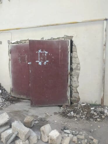 ikinci el darvaza: Darvaza satılır aqir metaldandir2.65 eni 2.30hundurluyu ünvan koroqlu — 4