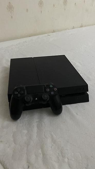 ps 4 oyunlari: Sony PlayStation 4 (PS4) Cızığsız problemsiz üsdünde 1 Dənə pult — 2