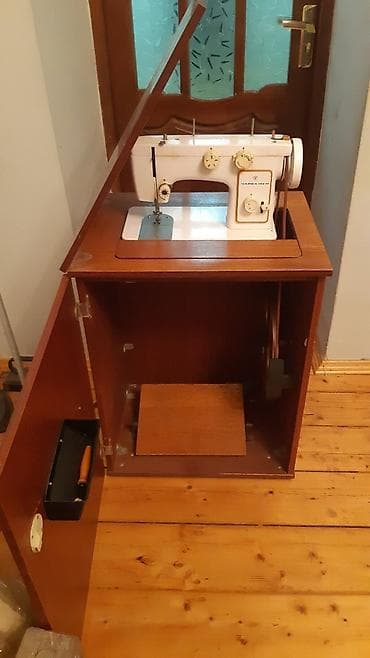 Tikiş maşını Chayka, Elektromexaniki, 6 saplı — 2